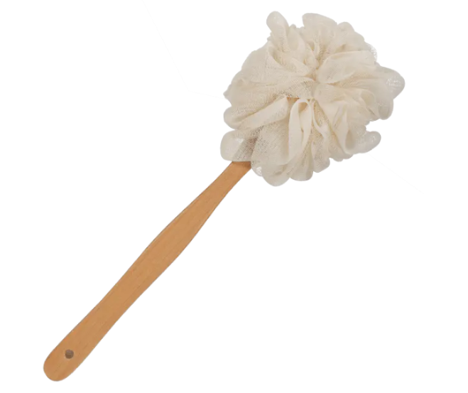 How to use a bath ball brush to deeply clean your skin?