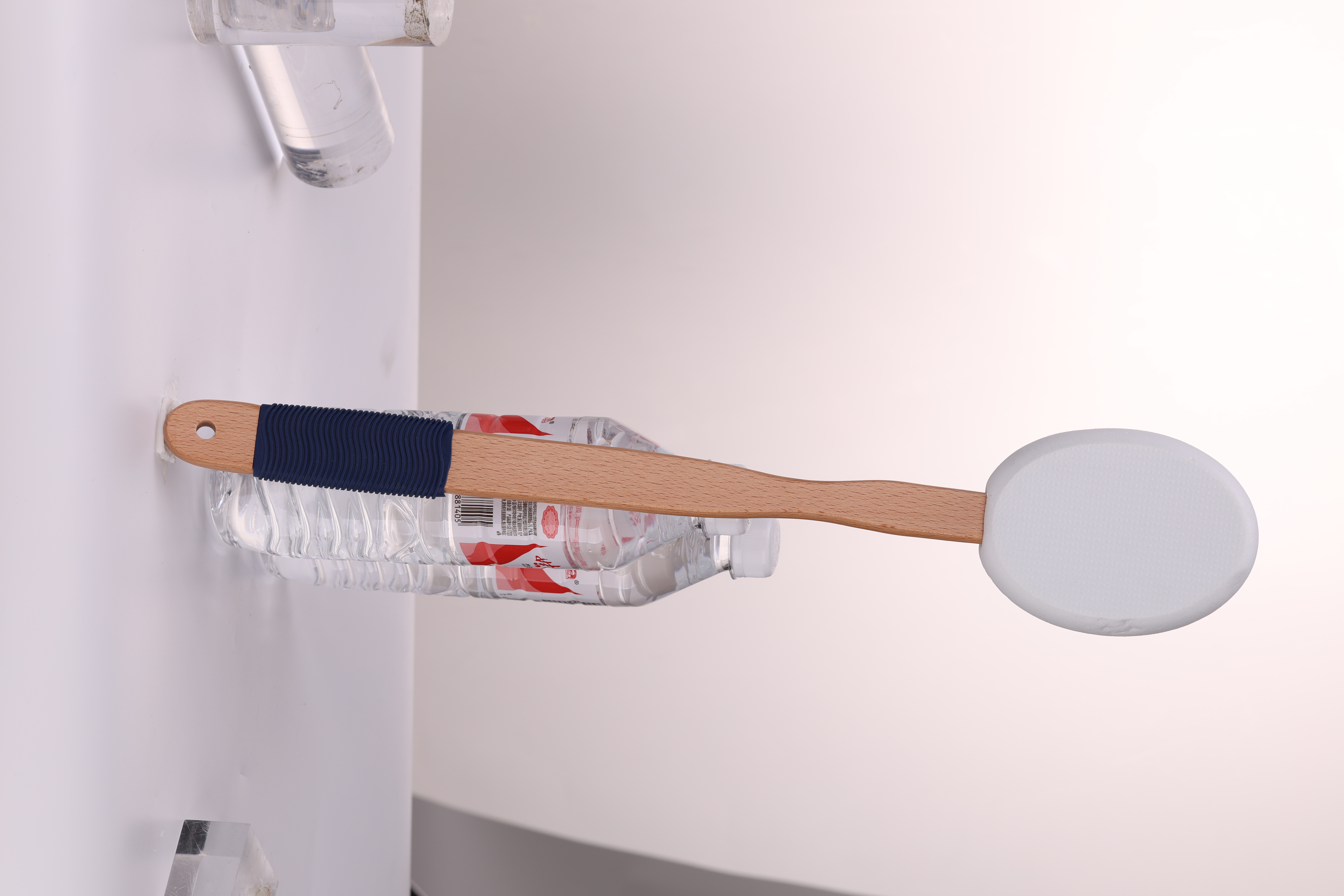 long handle bath brush