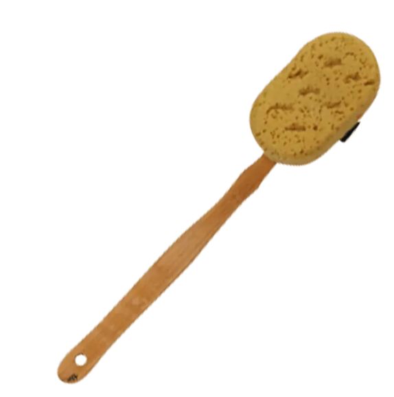 How does a long-handled sponge bath brush bring a comfortable and clean bathing experience?